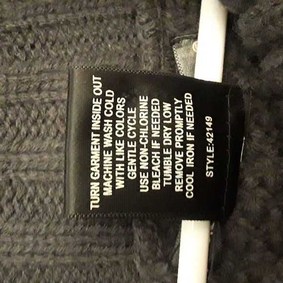 United States Sweaters Medium Dark Grey Cowl Neck Sweater - Picture 12 of 12